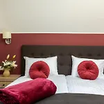 Ar Apartment